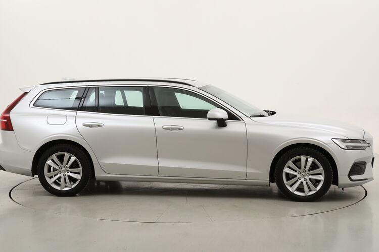 Volvo V60 B4 (d) Momentum Business Pro Geartronic BR822680 2.0 Mild Hybrid 197CV