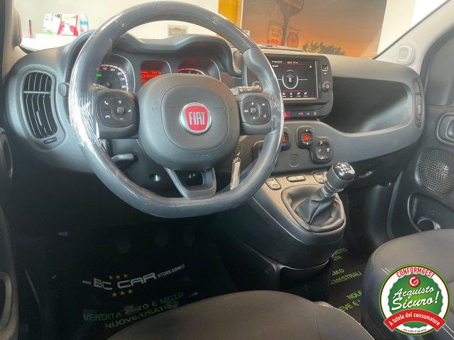 FIAT Panda Cross 1.0 Hybrid *DISPLAY COLORI