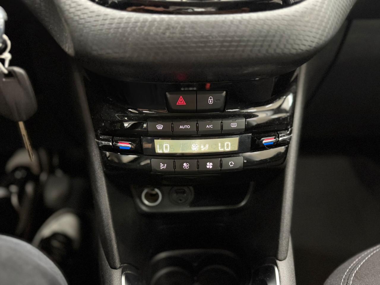 Peugeot 208 1.2 PureTech 82cv 5p. GPL Allure