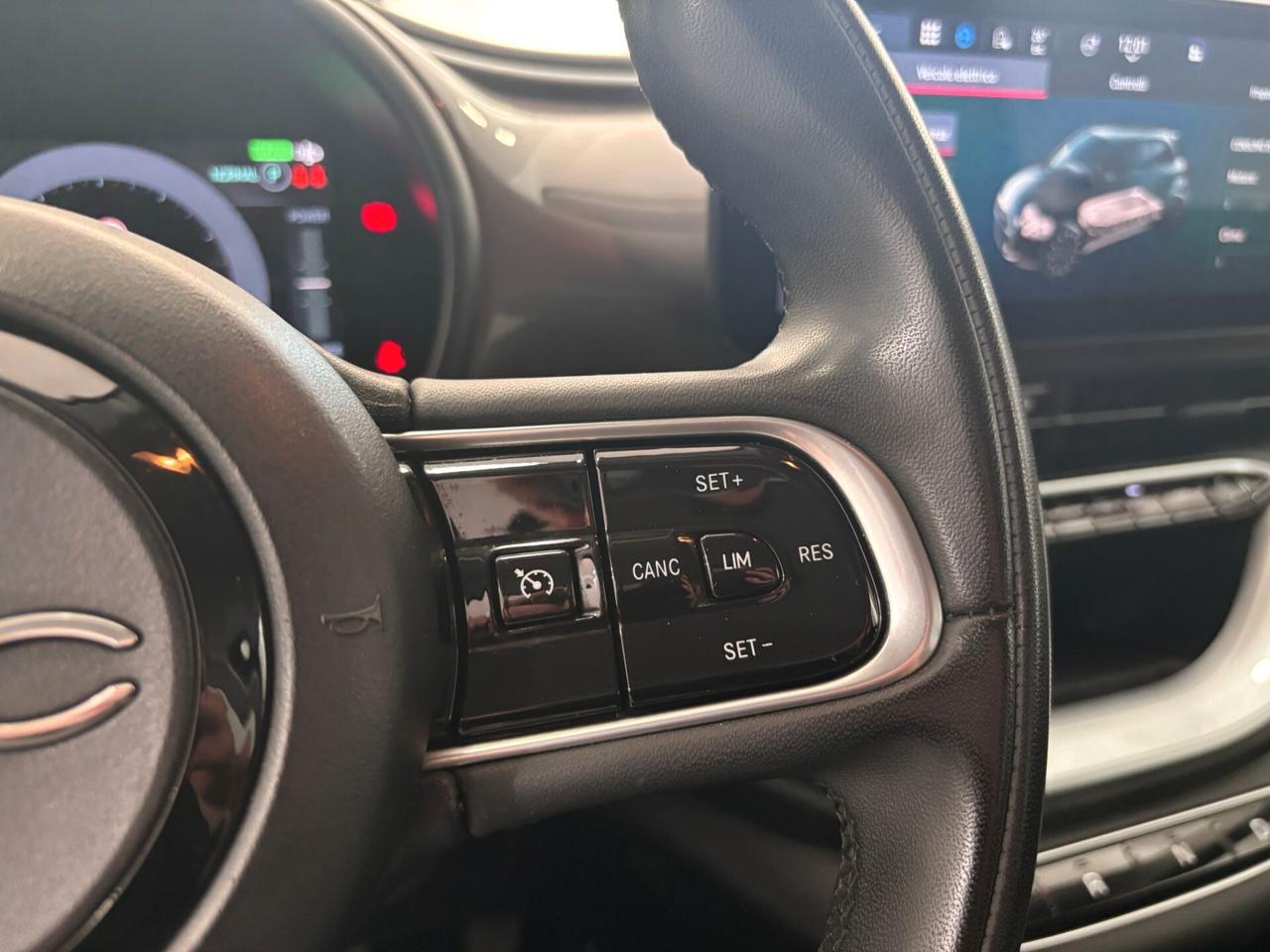 FIAT 500E 42KWH ICON