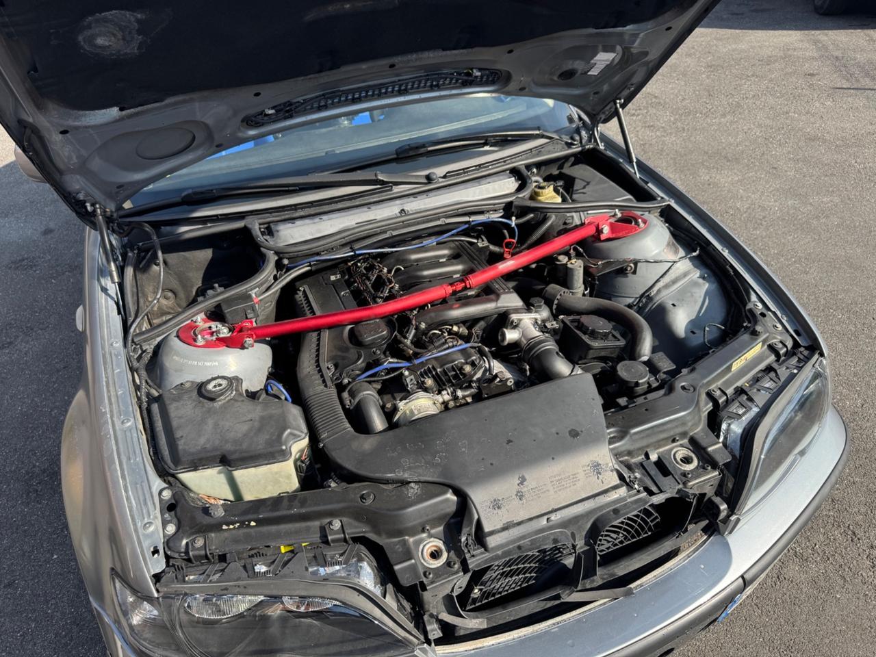 Bmw 330 330d turbodiesel cat 4 porte Futura