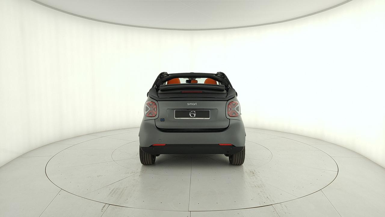 SMART Fortwo Cabrio eq suitegrey-grey 22kW