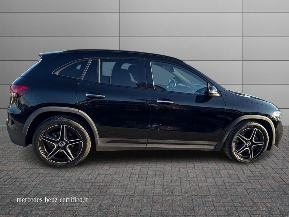 Mercedes GLA 200 200 D Premium 8G-DCT