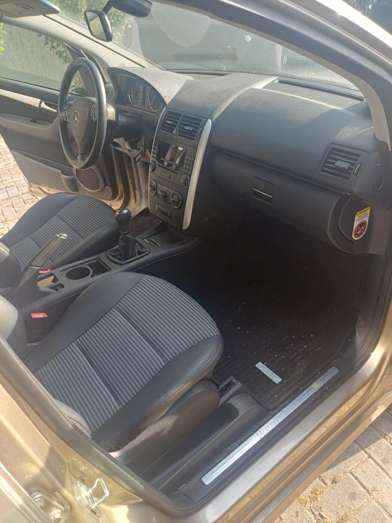 Mercedes-benz A 180 160 CDI Avantgarde