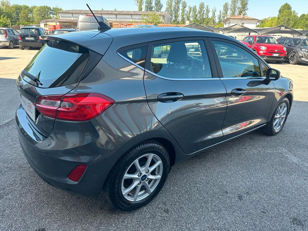 Ford Fiesta 1.1 75 CV GPL 5 porte Titanium