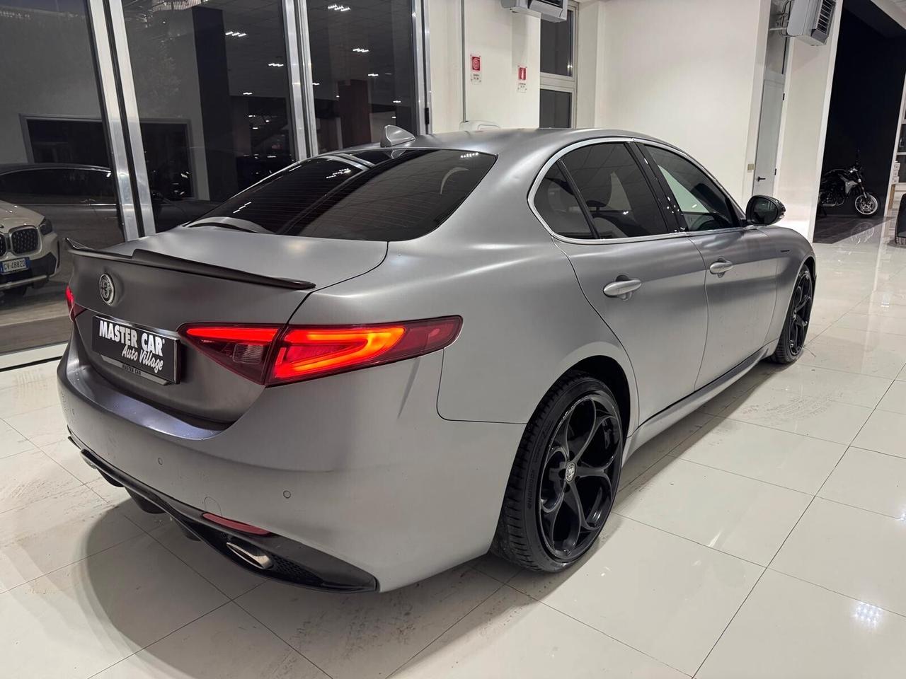 Alfa Romeo Giulia 2.2 Turbodiesel 210 CV AT8 AWD Q4 Veloce