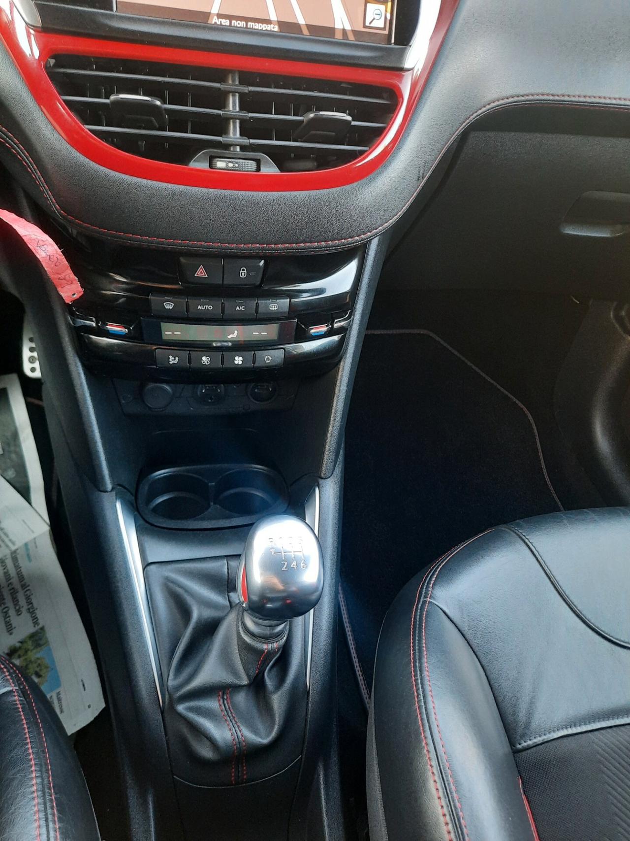 Peugeot 208 1.6 THP 200 CV 3 porte GTi