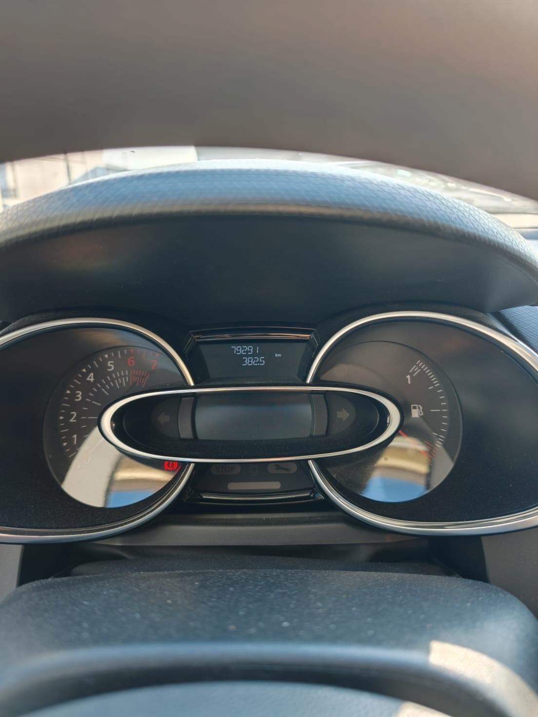 Renault Clio TCe 12V 90 CV GPL 5 porte Moschino Zen
