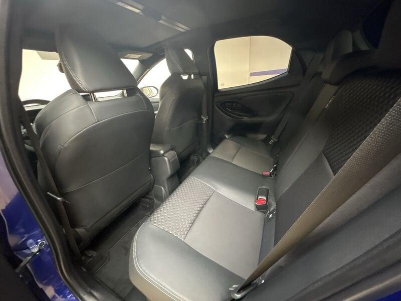 Toyota Yaris 1.5 hybrid Lounge