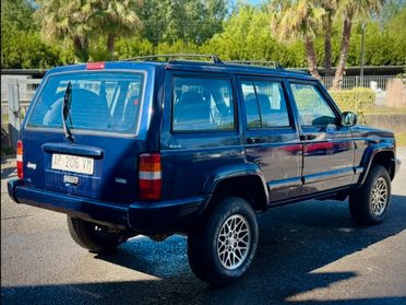 Jeep Cherokee 2.5 TD 5 porte Command-Trac Sport 1997