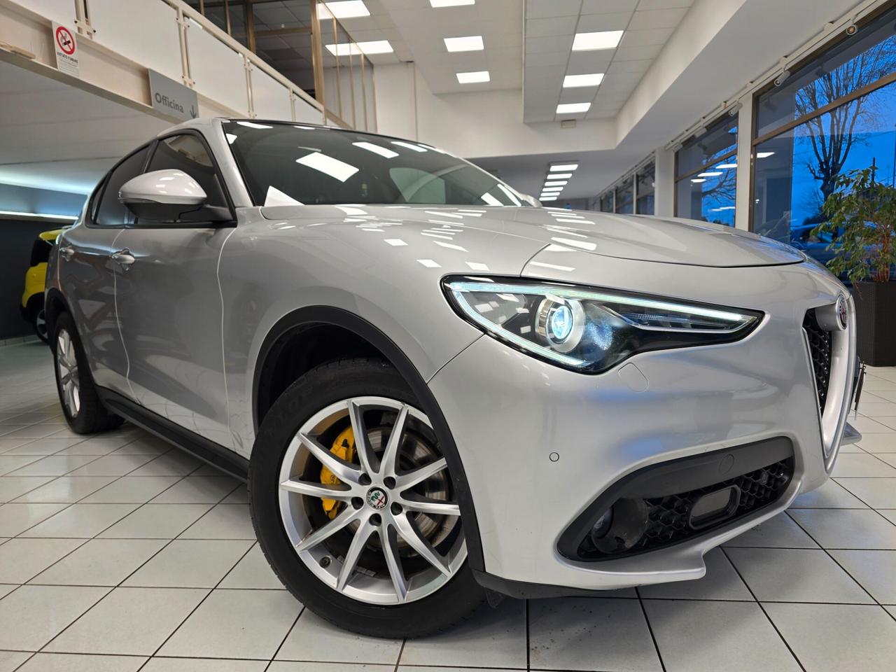 Alfa R. Stelvio 2.2 Turbodiesel 210 CV AT8 Q4 Super