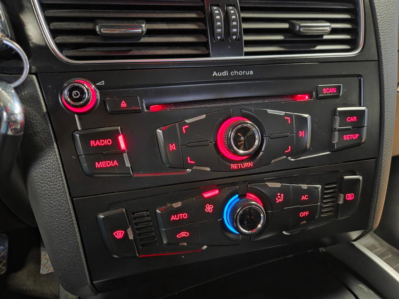 Audi Q5 2.0 tdi quattro 170cv s-tronic dpf