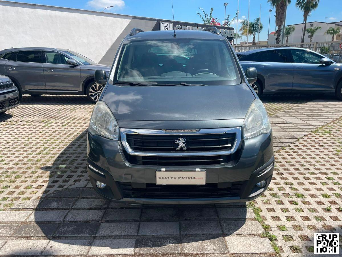 PEUGEOT - Partner - BlueHDi 100 Outdoor