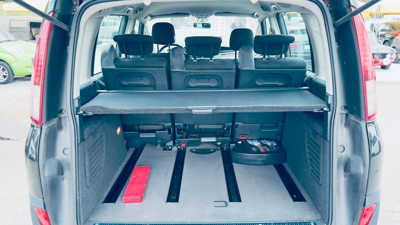Renault Espace 2.0 dCi 175CV Initiale