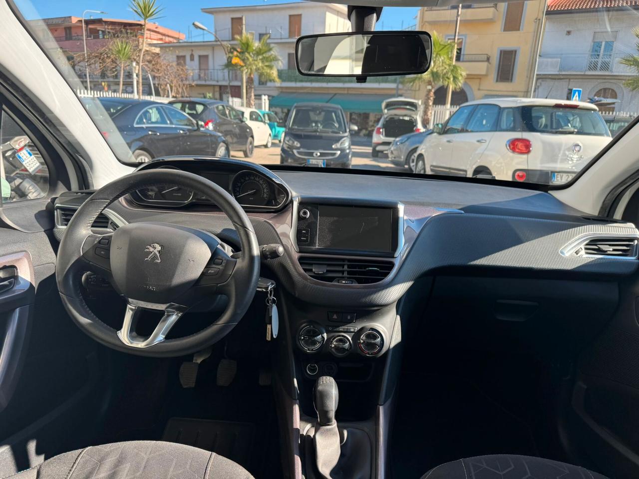 Peugeot 2008 PureTech 1.2 Allure 85 MILA KM