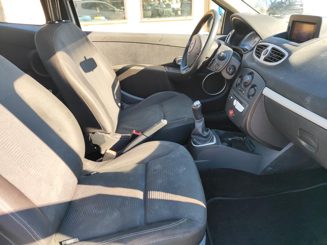 Renault Clio 1.2 16V 3 porte Dynamique