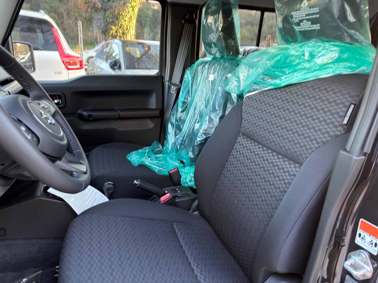 Suzuki Jimny 1.5 automatico 5 porte