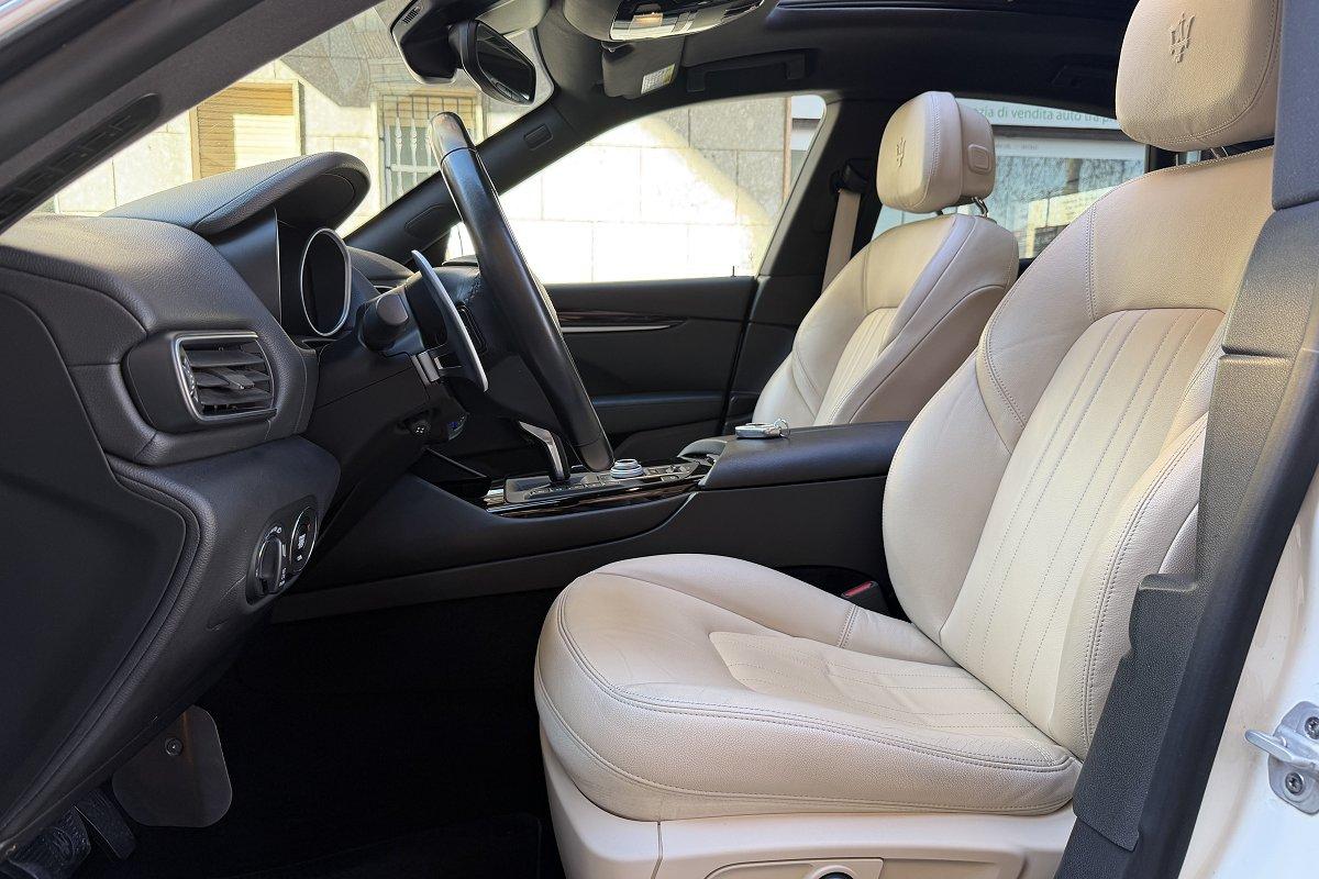MASERATI Levante V6 Diesel AWD Granlusso