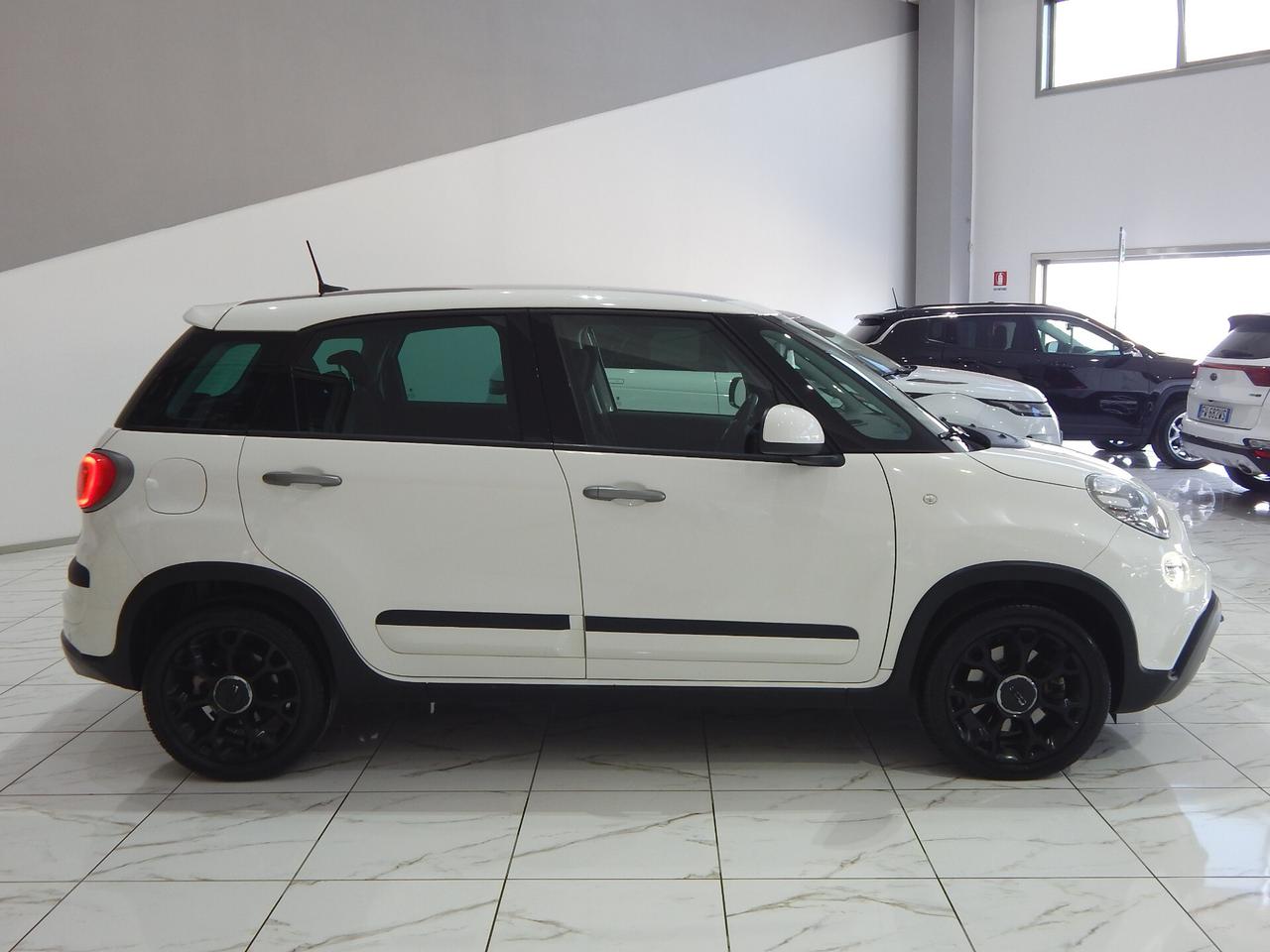 Fiat 500L Cross 1.6 mjt 120cv TETTO-NAVI-PELLE-PARK