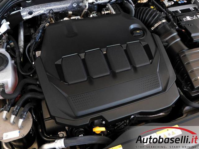 VOLKSWAGEN Golf 2.0 TDI 150 CV DSG SCR R-LINE AUTOMATICO EURO 6E