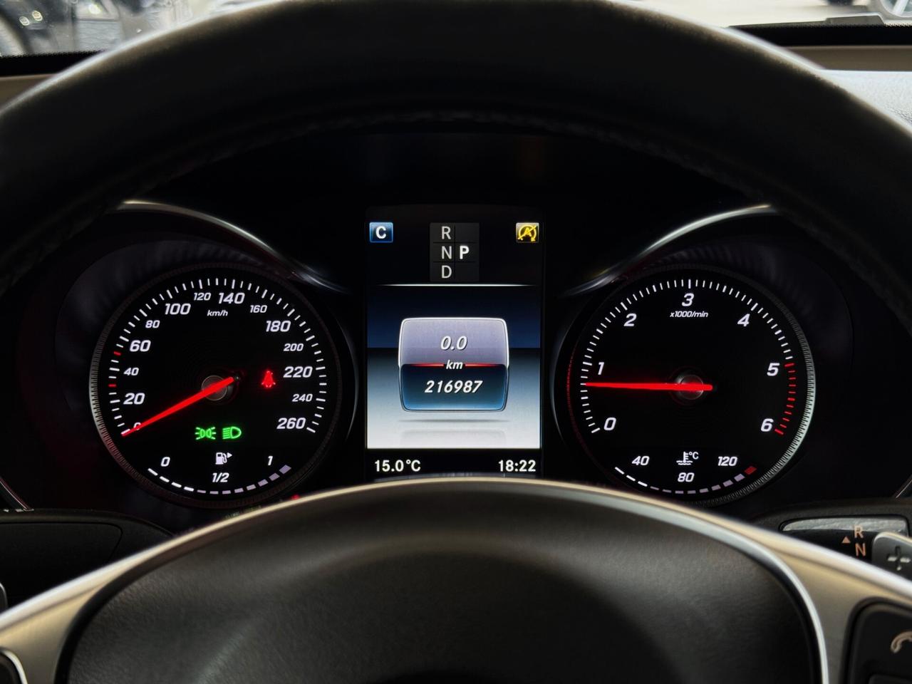 Mercedes-Benz GLC 220 d Coupe Premium AMG 4M