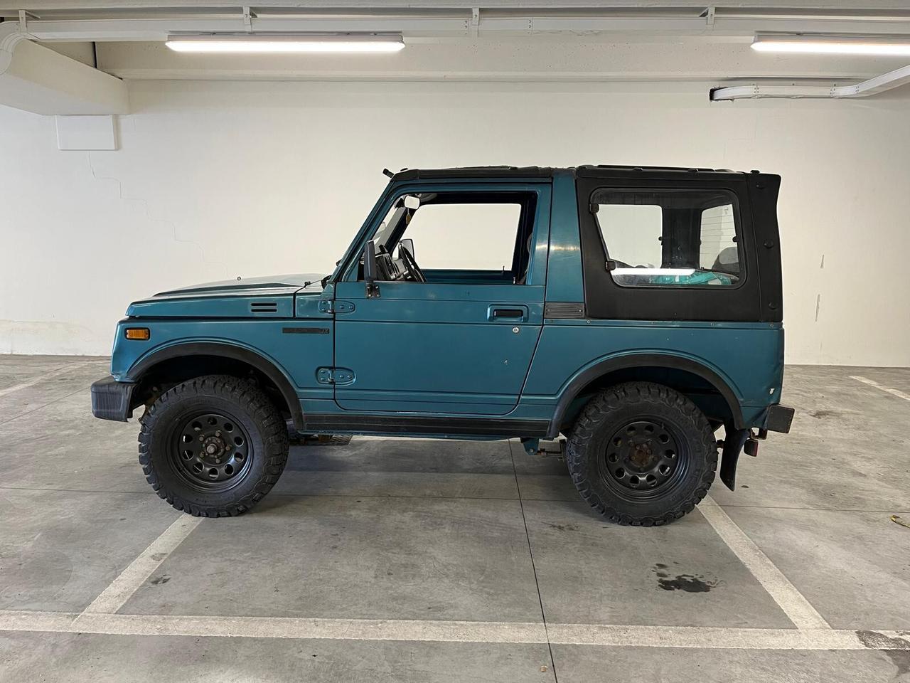 ASI Suzuki SJ 413 SJ413 Cabriolet De Luxe 1988