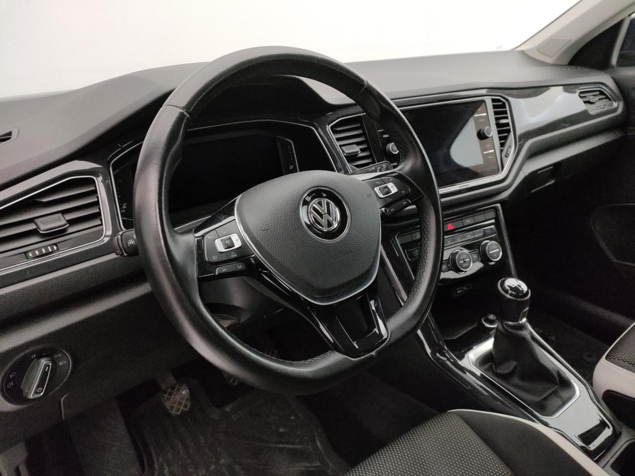 VOLKSWAGEN T-Roc - T-Roc 1.5 tsi Advanced