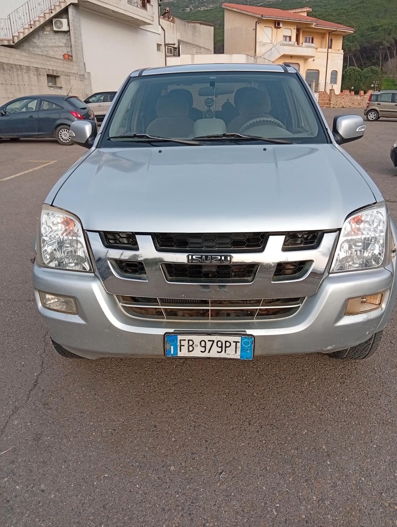 Isuzu D-Max 3.0 TD cat Space Cab 4WD Pick-up LS