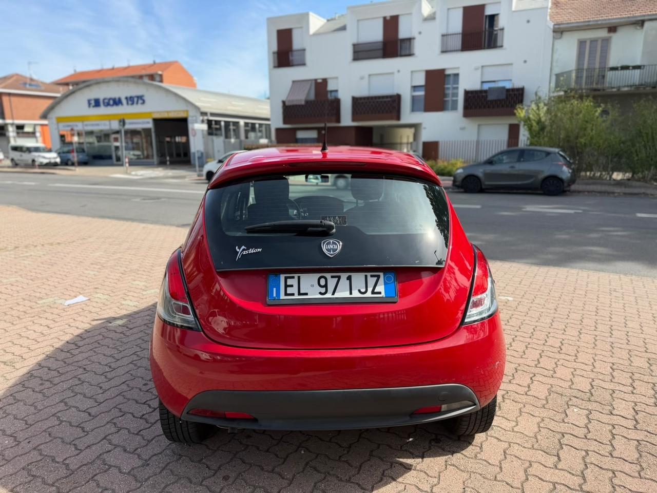 Lancia Ypsilon 1.2 69 CV 5 porte S&S Platinum