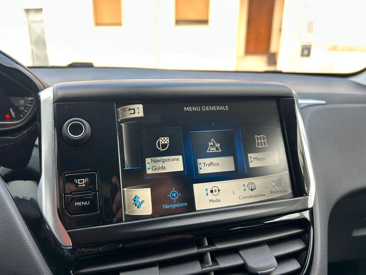 Peugeot 208 1.4 HDi 68Cv ALLURE NAVI Km81.000-2014