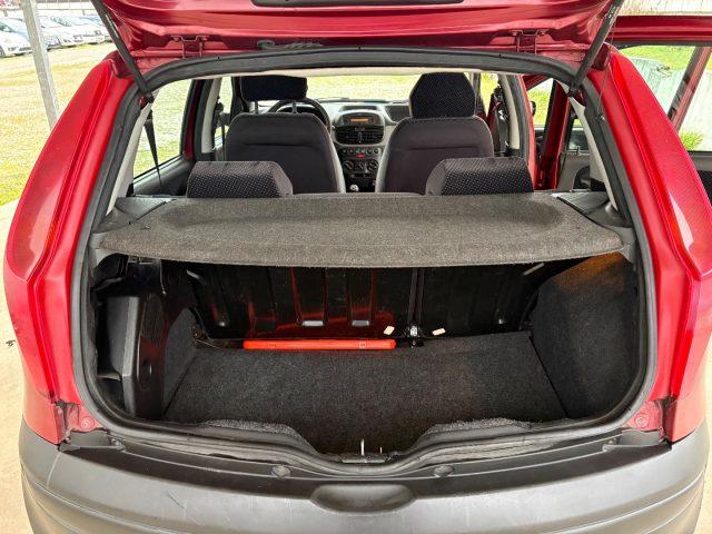 FIAT Punto 1.2i 16V cat 5 porte HLX OK NEOPATENTATI
