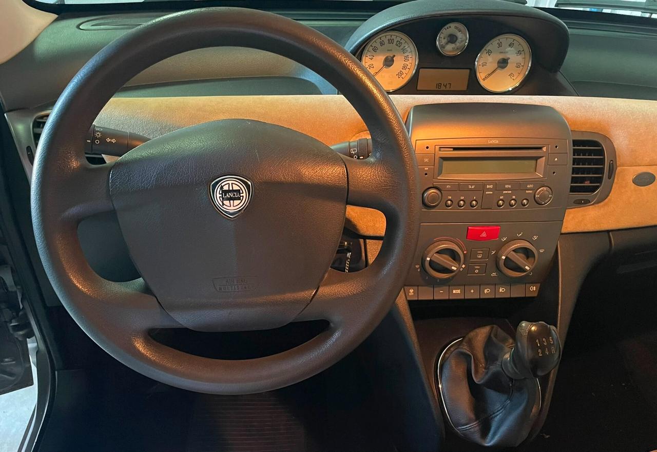 LANCIA YPSILON 100.000 km NEOPATENTATI UNICO PROPRIETARIO