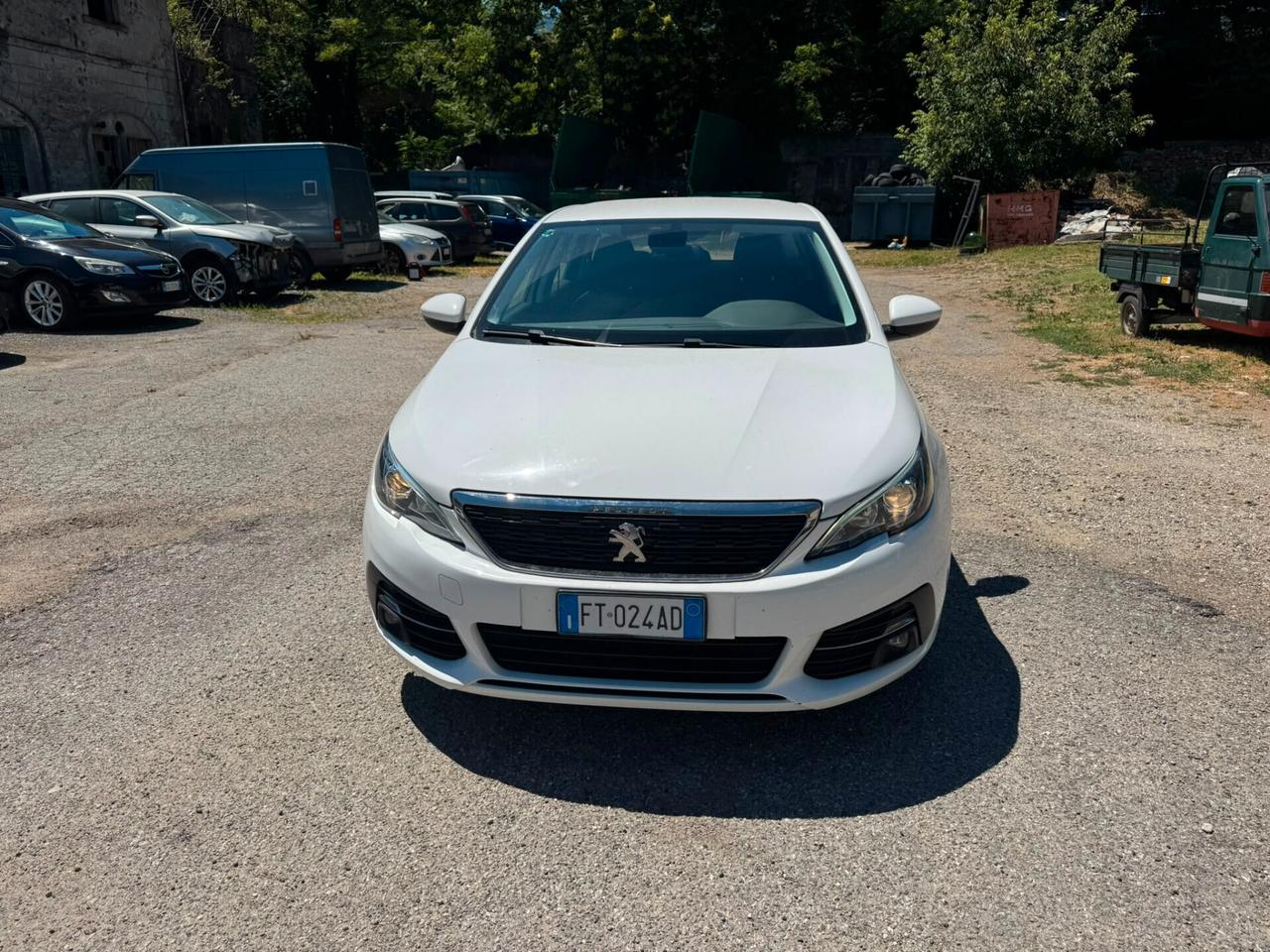 Peugeot 308 BlueHDi 100 S&S SW Business