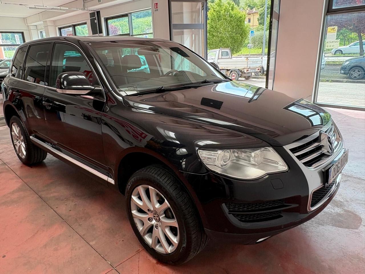 VOLKSWAGEN TOUAREG 4X4 CAMBIO AUT. Km 131.707 Diesel 3.0 V6 CV 224 KW 165