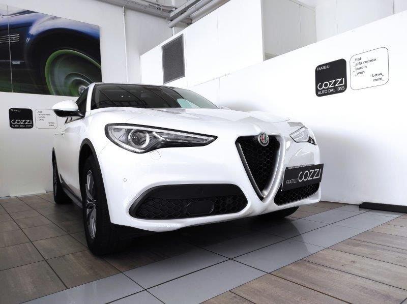 Alfa Romeo Stelvio 2.2 Turbodiesel 190 CV AT8 RWD Business