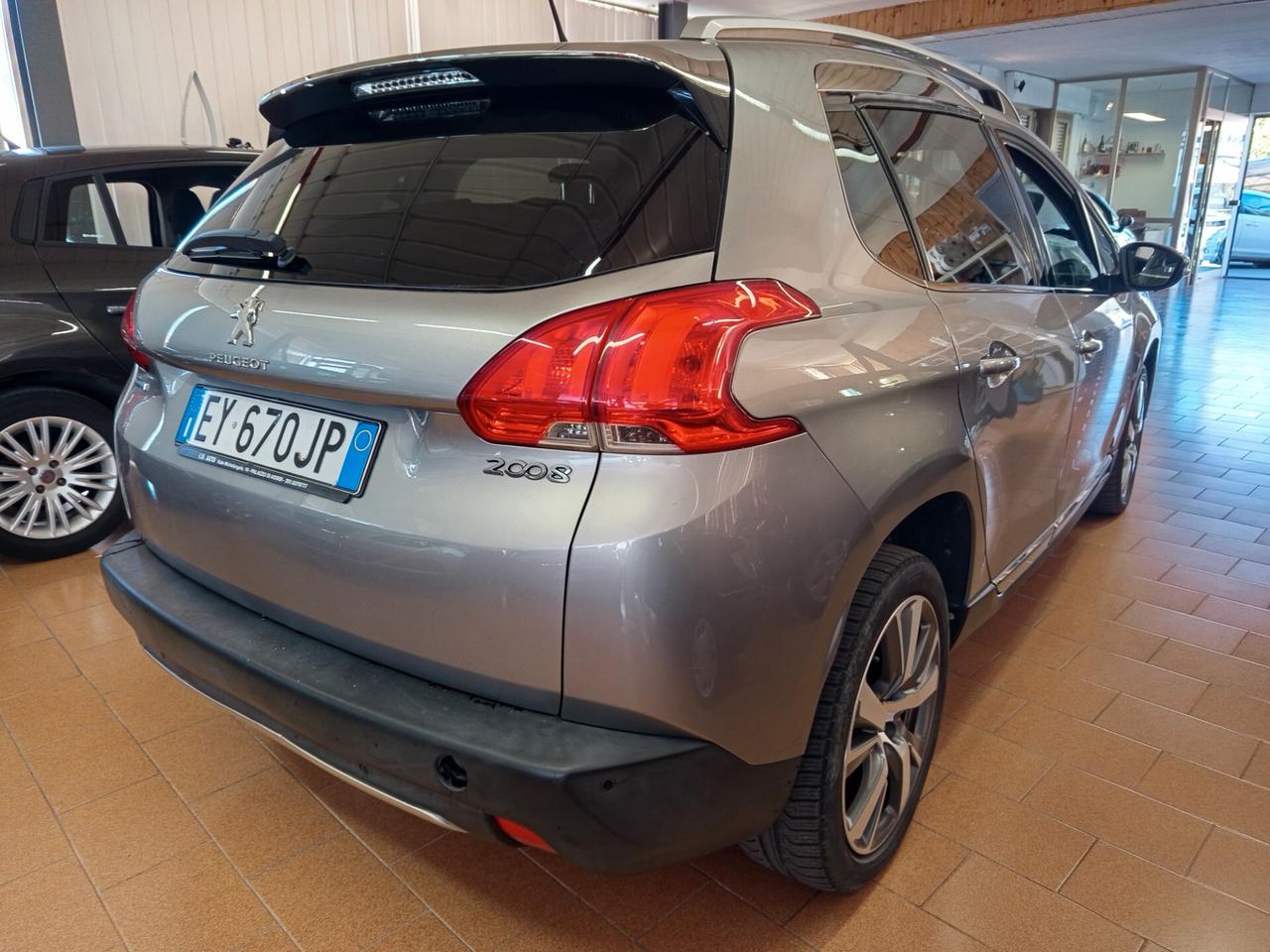 Peugeot 2008 1.6 diesel,154 Mila chilometri. Ok neopatentati