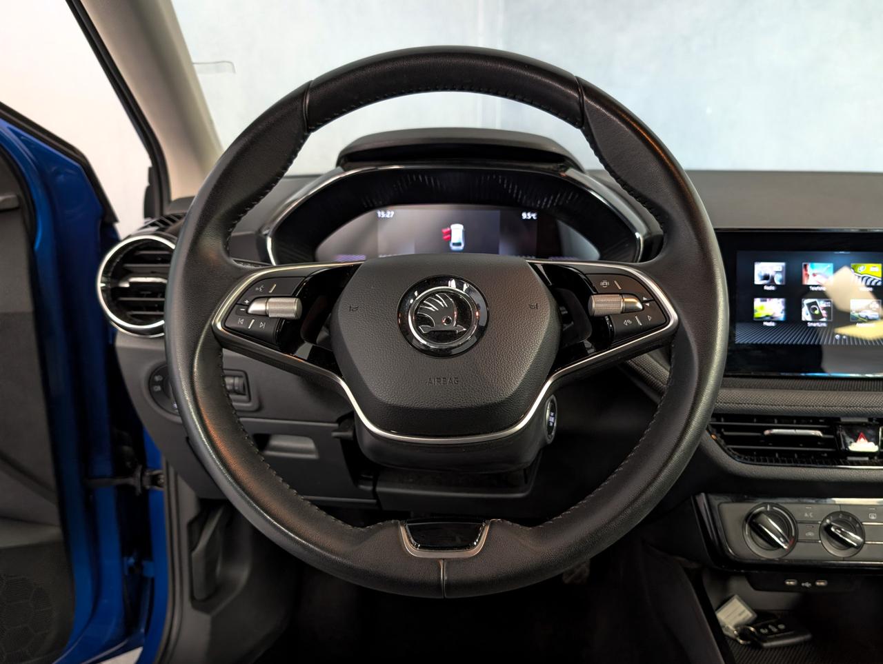 Skoda 1.0 mpi 80cv Selection