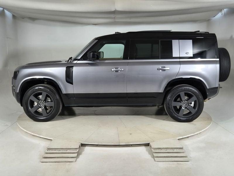 Land Rover Defender VII 2020 110 Diesel 110 3.0d i6 mhev X-Dynamic HSE awd 250cv