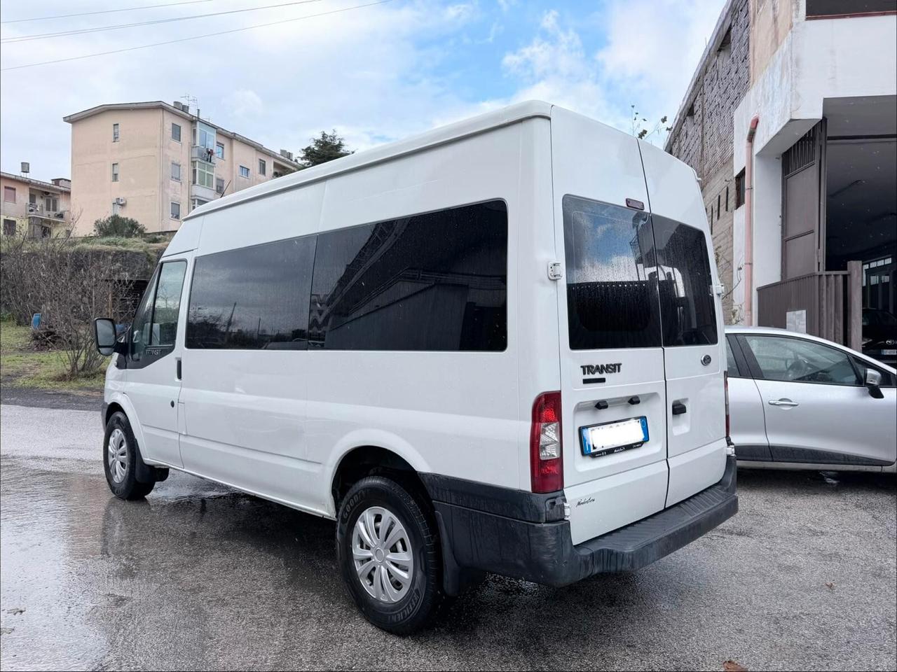 Ford Transit BUS 9POSTI 2.4 TDCi/115 MAXI