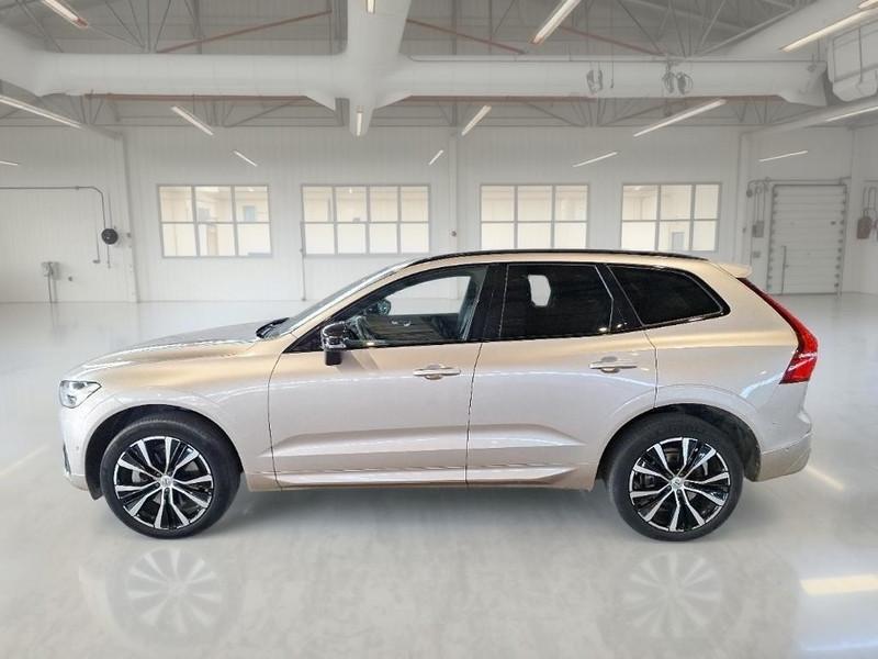 VOLVO XC60 B5 D AWD automatico Plus Dark