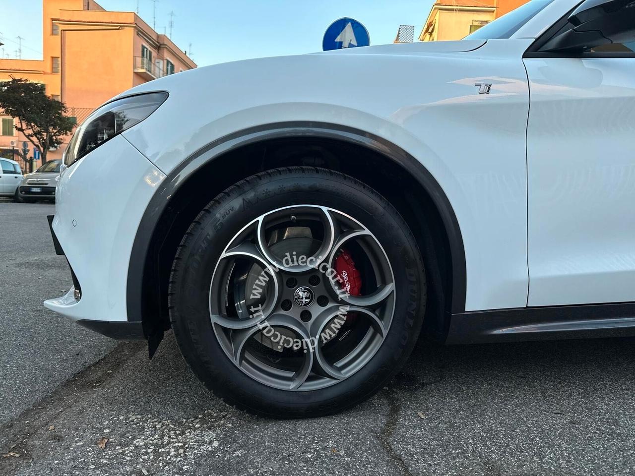 Alfa Romeo Stelvio 2.2 Turbodiesel 210 CV AT8 Q4 Ti UNIPRO