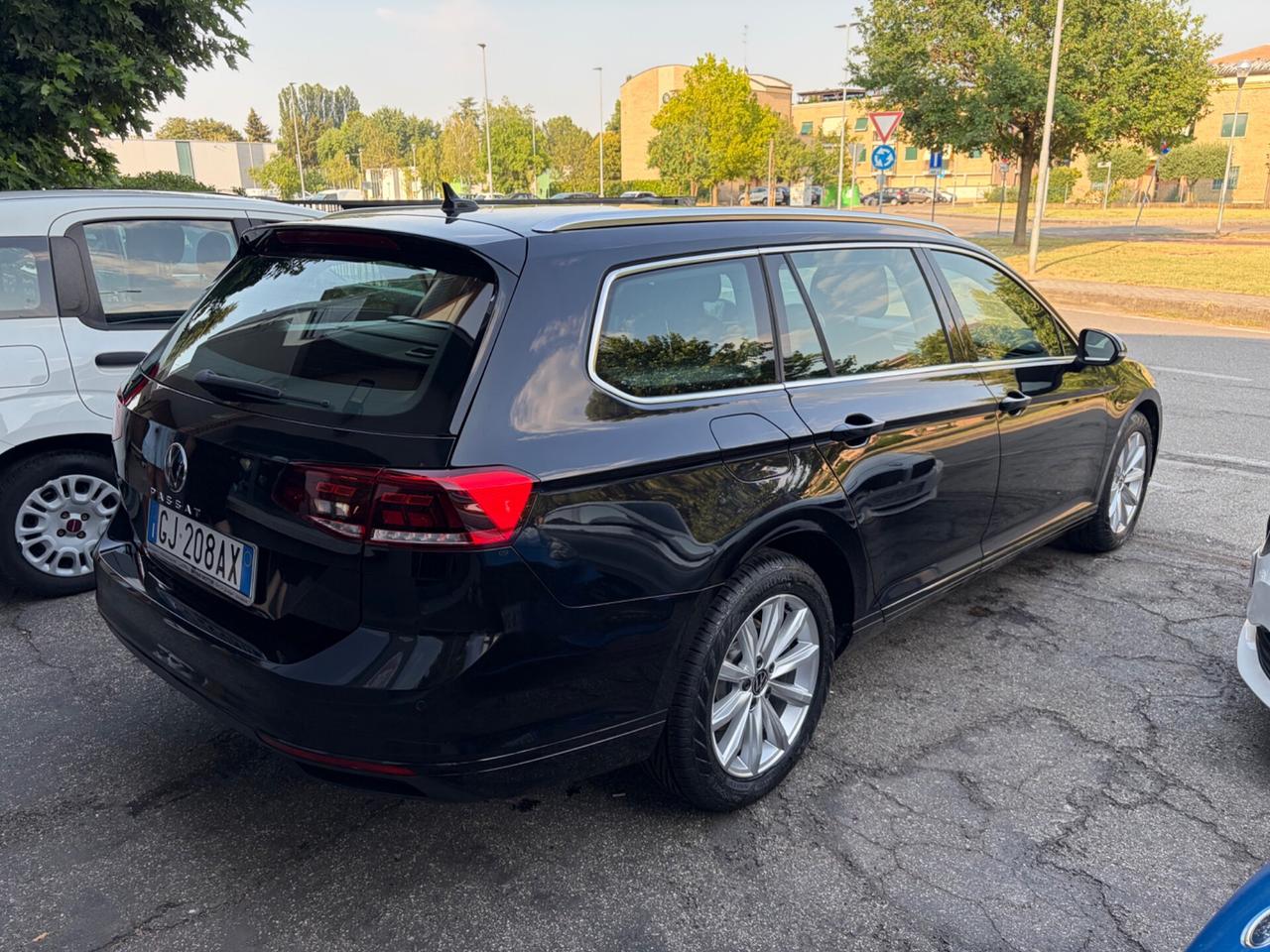 Volkswagen Passat Variant 2.0 TDI SCR EVO DSG Business