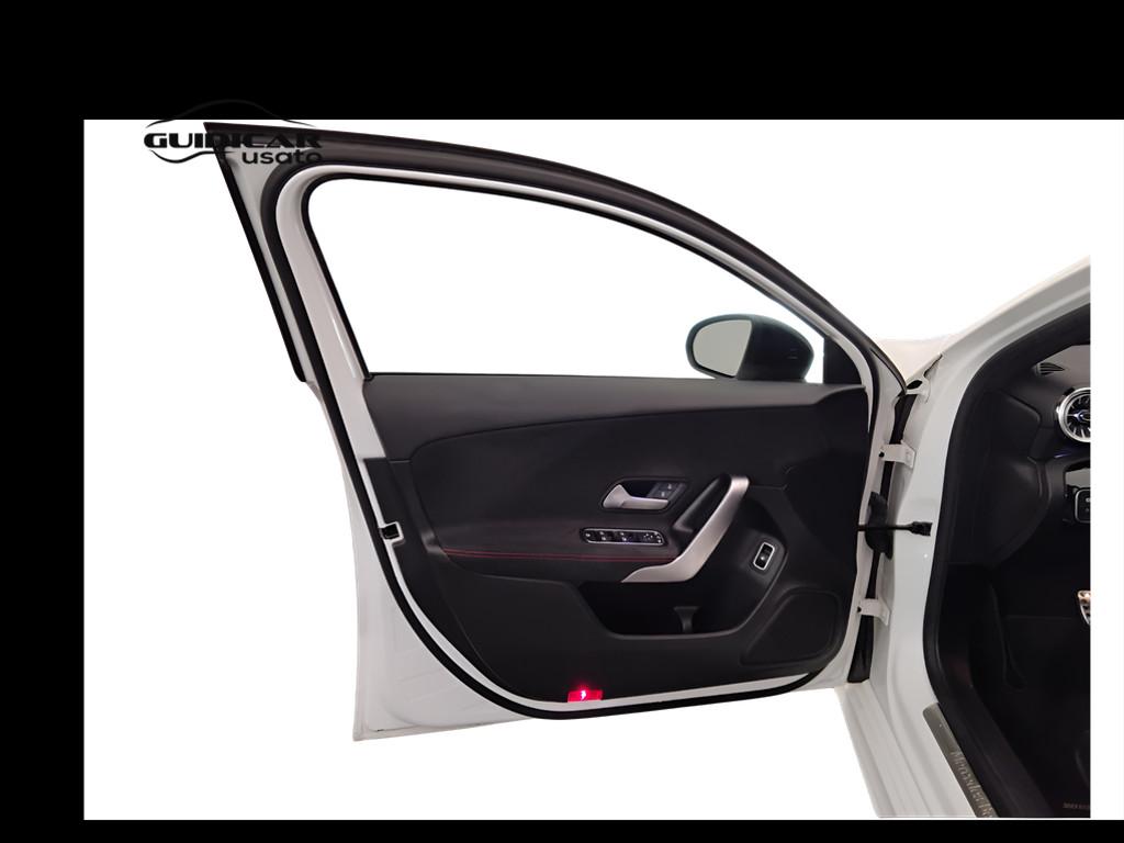 Mercedes-Benz Classe A - W177 2018 - A 250 e phev (eq-power) Premium auto