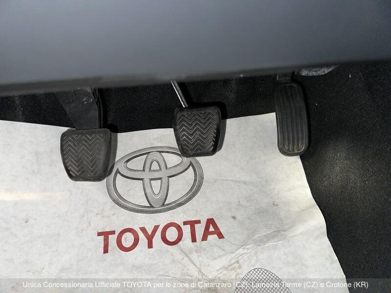 Toyota Yaris 1.0 5 porte Active
