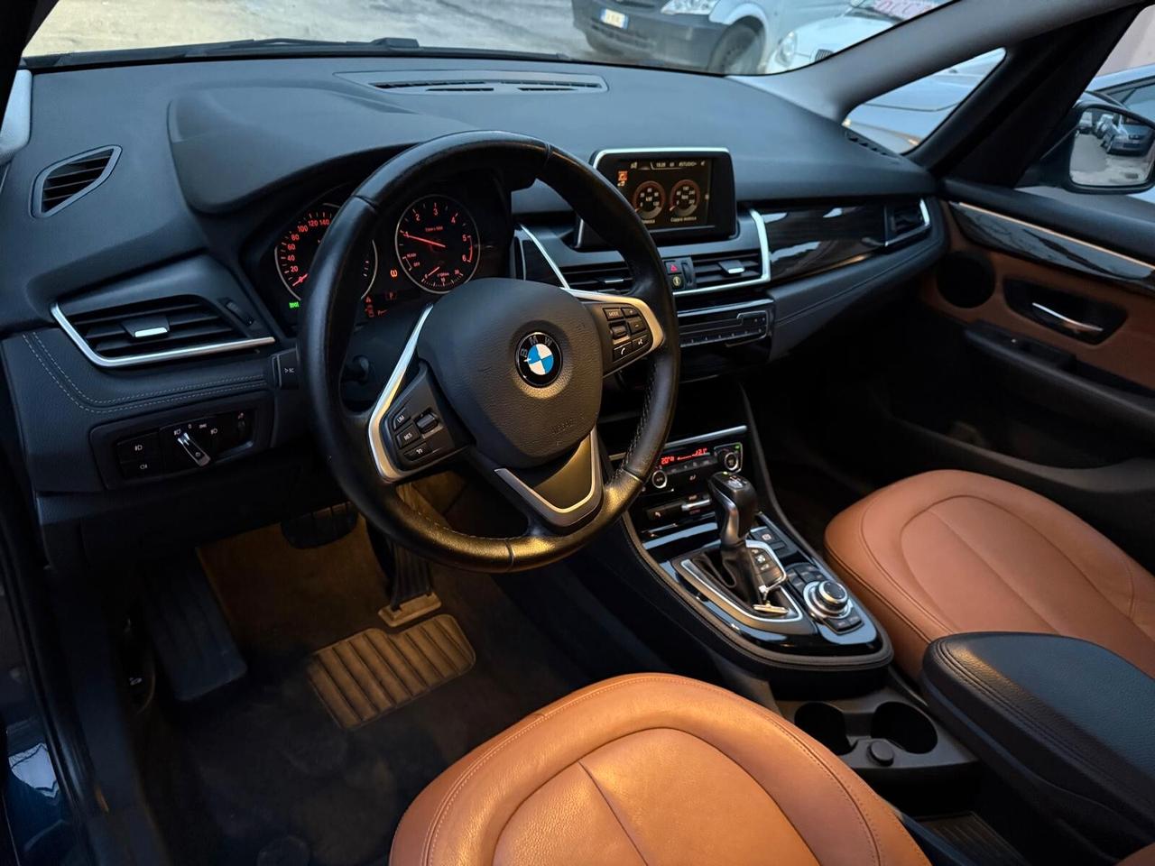 BMW Serie 2 Gran Tourer 216 D LUXURY 7 POSTI