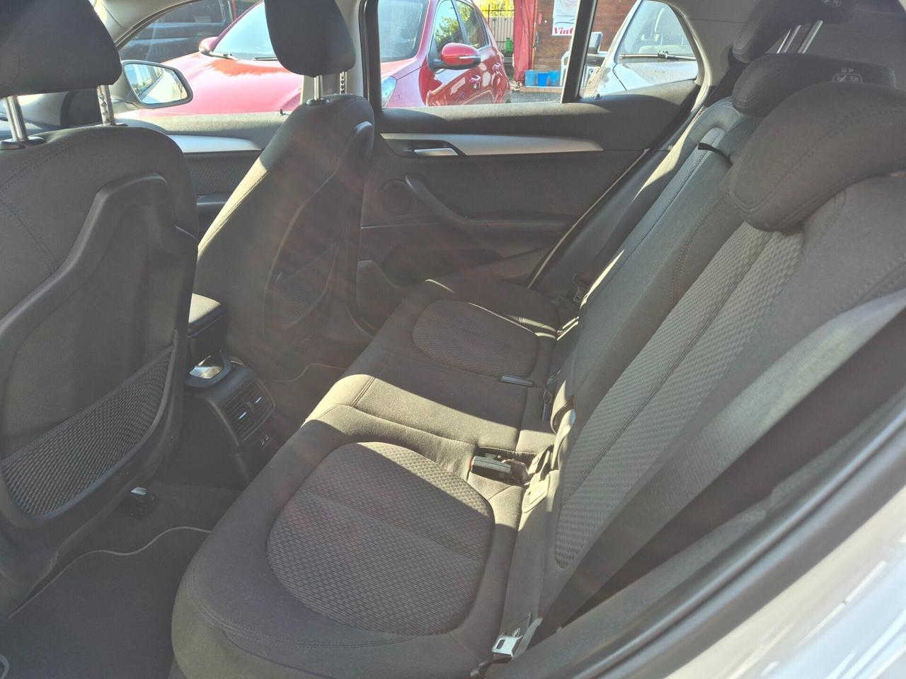 Bmw X2 xDrive25e Business-X