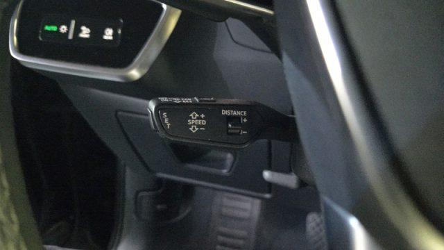 AUDI A6 Avant 40 2.0 TDI S tronic Business Sport PERMUTE