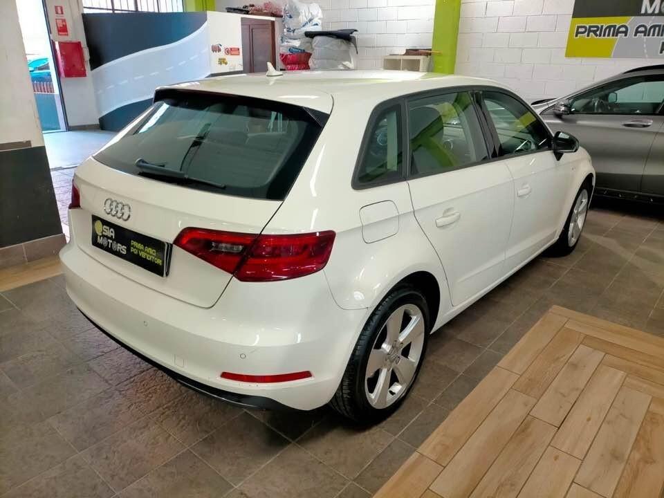 Audi A3 Sportback 1.4 g-tron Ambition s-tronic