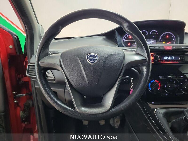 Lancia Ypsilon Ypsilon 1.2 69 CV 5 porte Silver