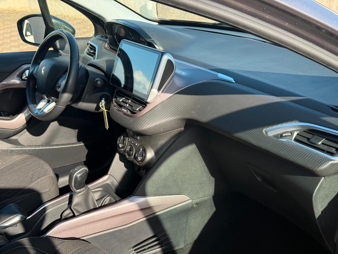 Peugeot 2008 1.6 e-HDi 92 CV Stop&Start Active CarPlay Retrocam